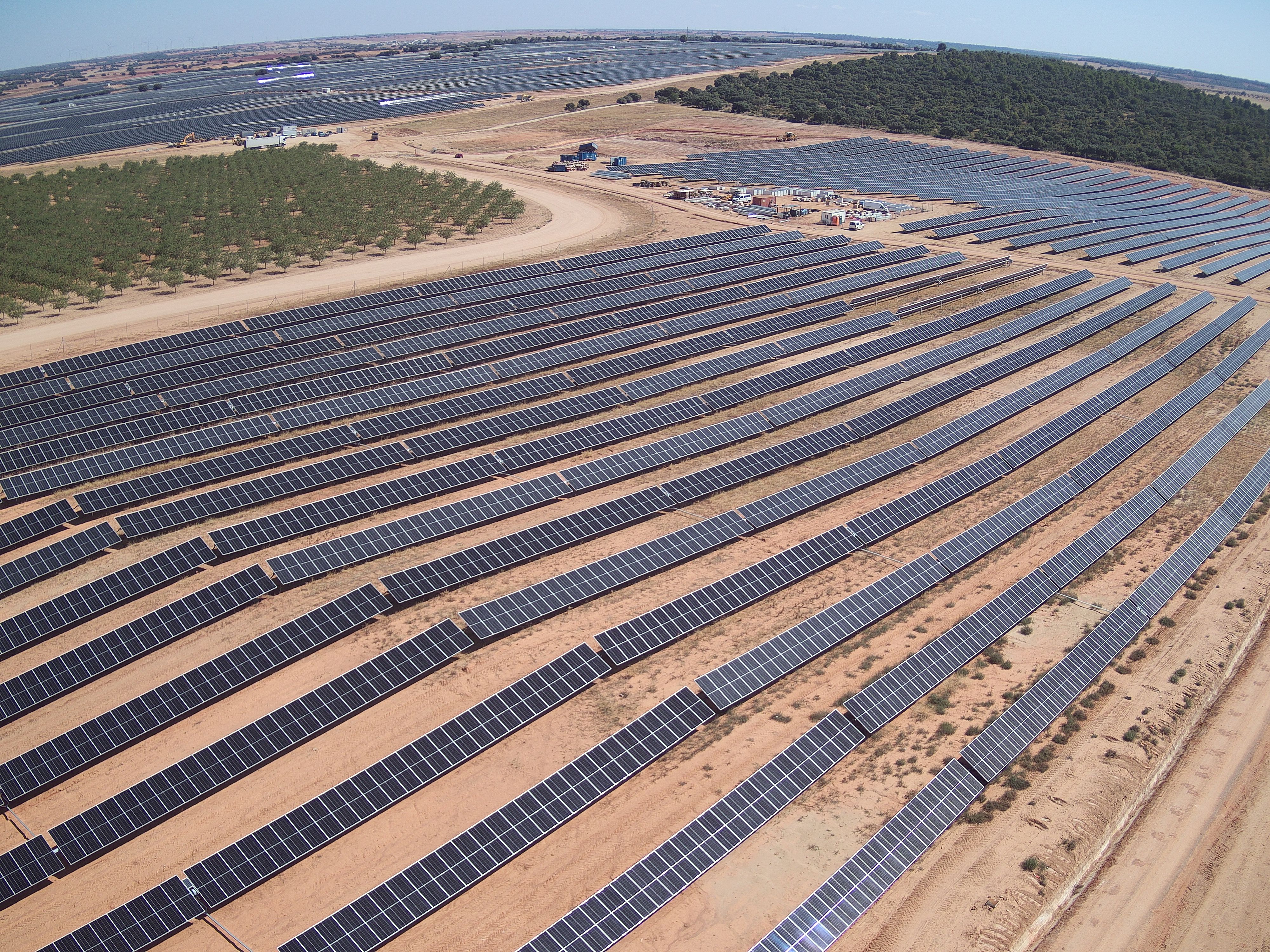 Parque Solar Fotovoltaico "Sabinar Hive" foto 2